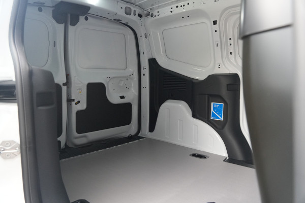 Ford E-Transit Courier Trend 44 kWh 136pk - Stoel/Stuurverwarming - Camera - Cruise - Carplay/Android - Rijklaar