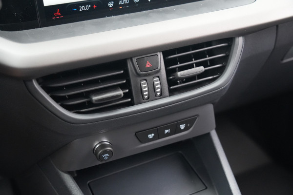 Ford E-Transit Courier Trend 44 kWh 136pk - Stoel/Stuurverwarming - Camera - Cruise - Carplay/Android - Rijklaar