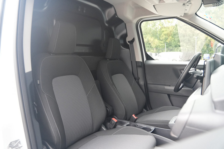 Ford E-Transit Courier Trend 44 kWh 136pk - Stoel/Stuurverwarming - Camera - Cruise - Carplay/Android - Rijklaar
