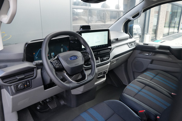 Ford E-Transit Custom 320 L2H1 Sport 71 kWh 218pk - 2x Schuif - Stoel/Stuurverwarming - Cruise - Keyless - Rijklaar