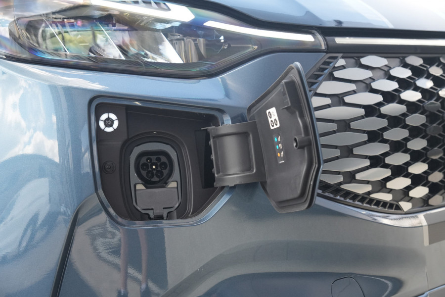 Ford E-Transit Custom 320 L2H1 Sport 71 kWh 218pk - 2x Schuif - Stoel/Stuurverwarming - Cruise - Keyless - Rijklaar