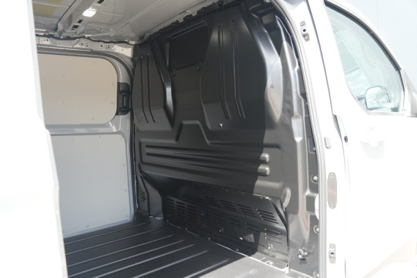 Ford E-Transit Custom 320 L2H1 Sport 71 kWh 218pk - 2x Schuif - Stoel/Stuurverwarming - Cruise - Keyless - Rijklaar