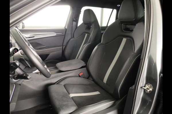 Škoda Kodiaq 1.5 TSI PHEV Sportline Business 204 pk Automaat | Verlengde garantie | Navigatie | Panoramadak | Trekhaak (wegklapbaar) | Parkeersensoren | Achteruitrijcamera | Stoelverwarming v/a |