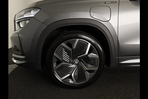 Škoda Kodiaq 1.5 TSI PHEV Sportline Business 204 pk Automaat | Verlengde garantie | Navigatie | Panoramadak | Trekhaak (wegklapbaar) | Parkeersensoren | Achteruitrijcamera | Stoelverwarming v/a |