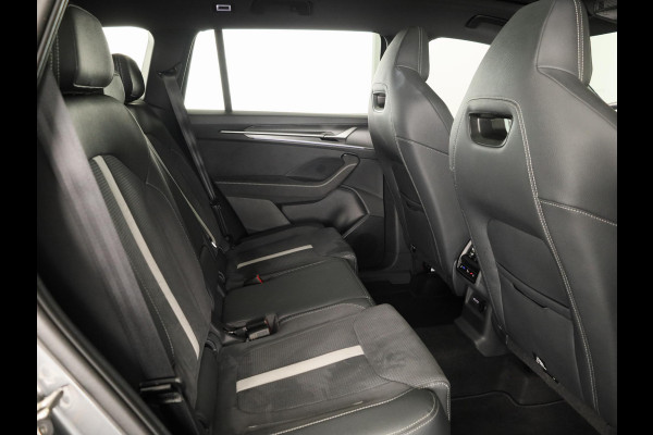 Škoda Kodiaq 1.5 TSI PHEV Sportline Business 204 pk Automaat | Verlengde garantie | Navigatie | Panoramadak | Trekhaak (wegklapbaar) | Parkeersensoren | Achteruitrijcamera | Stoelverwarming v/a |