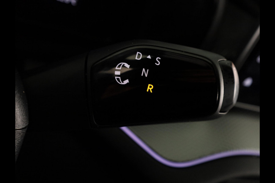 Škoda Kodiaq 1.5 TSI PHEV Sportline Business 204 pk Automaat | Verlengde garantie | Navigatie | Panoramadak | Trekhaak (wegklapbaar) | Parkeersensoren | Achteruitrijcamera | Stoelverwarming v/a |