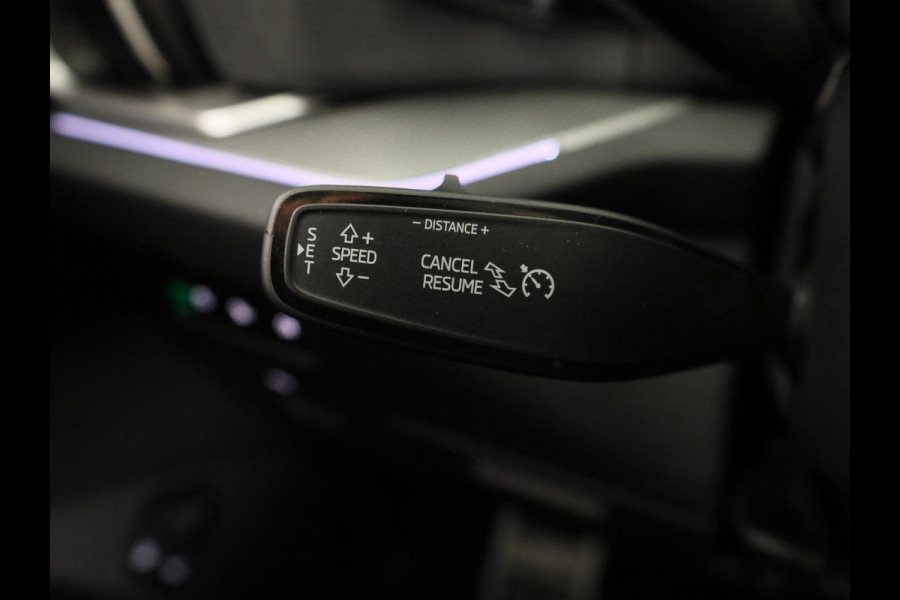 Škoda Kodiaq 1.5 TSI PHEV Sportline Business 204 pk Automaat | Verlengde garantie | Navigatie | Panoramadak | Trekhaak (wegklapbaar) | Parkeersensoren | Achteruitrijcamera | Stoelverwarming v/a |