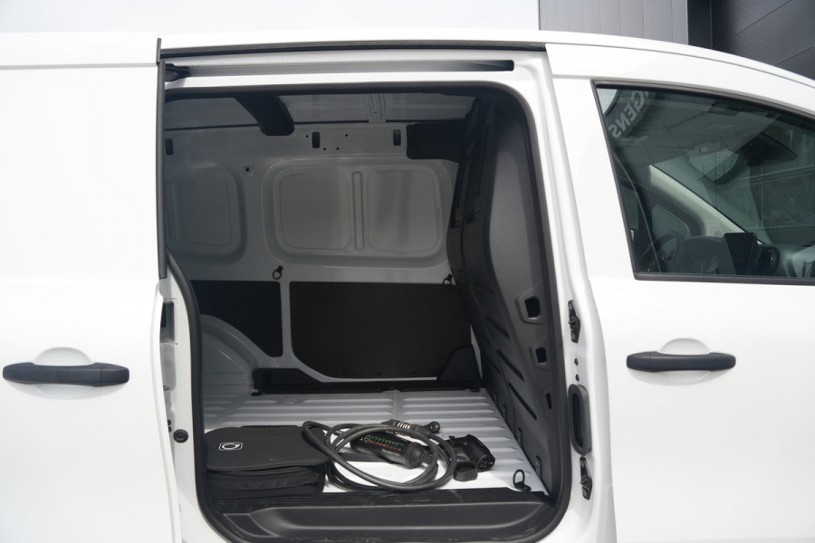 Mercedes-Benz eCitan 112 Base L2 45 kWh 122pk - Cruise - Camera - PDC - Snelladen - Auto Clima - Rijklaar