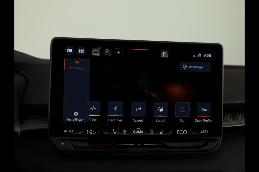 CUPRA Terramar 1.5 TSI e-Hybrid VZ Performance 272 pk Automaat | Navigatie | Panoramadak | Parkeersensoren (Park assist)  Rondomzicht camera | Elektr. voorstoelen | Matrix LED koplampen |