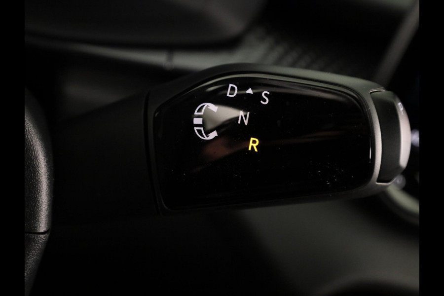 CUPRA Terramar 1.5 TSI e-Hybrid VZ Performance 272 pk Automaat | Navigatie | Panoramadak | Parkeersensoren (Park assist)  Rondomzicht camera | Elektr. voorstoelen | Matrix LED koplampen |