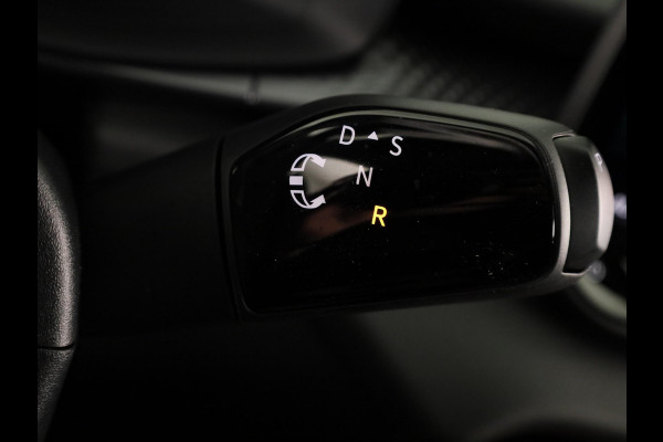 CUPRA Terramar 1.5 TSI e-Hybrid VZ Performance 272 pk Automaat | Navigatie | Panoramadak | Parkeersensoren (Park assist)  Rondomzicht camera | Elektr. voorstoelen | Matrix LED koplampen |