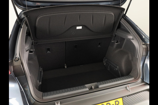 CUPRA Raval Business First Edition 56 kWh 211PK | Elektrisch Verstelbare Stoelen | Keyless Entry | Achteruitrijcamera | Climate Control | Adaptieve Cruise Control |