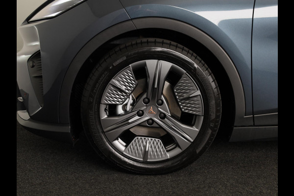 CUPRA Raval Business First Edition 56 kWh 211PK | Elektrisch Verstelbare Stoelen | Keyless Entry | Achteruitrijcamera | Climate Control | Adaptieve Cruise Control |