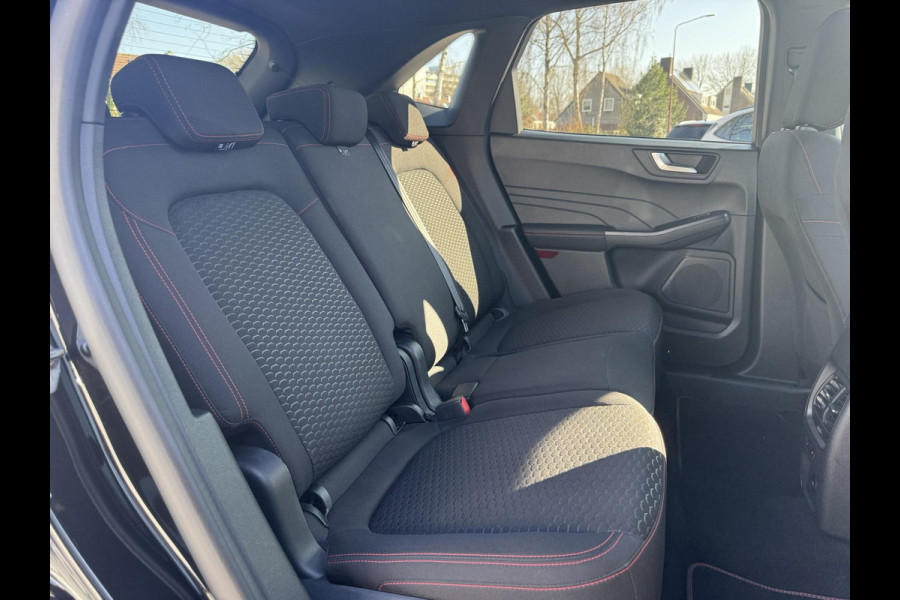 Ford Kuga 2.5 FHEV ST-Line |SCI | 190pk | Winterpack | Achteruitrijcamera | SYNC 4 Navigatie | All Weatherbanden | Geen stekker nodig