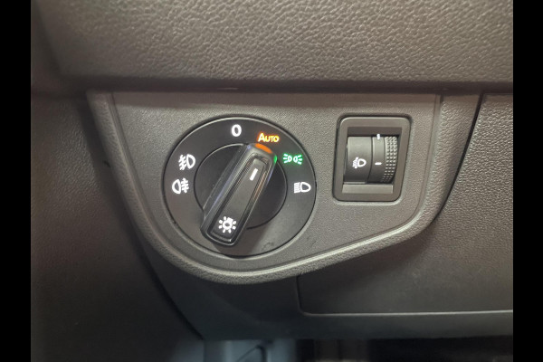 Volkswagen Polo 1.0 TSI 115pk Life Business DSG Aut. Adaptive Cruise Travel Assist/Lane Assist LED-koplampen PDC VA+Achteruitrijcamera Discover Media Navigatie Carplay Stoelverwarming Trekhaak