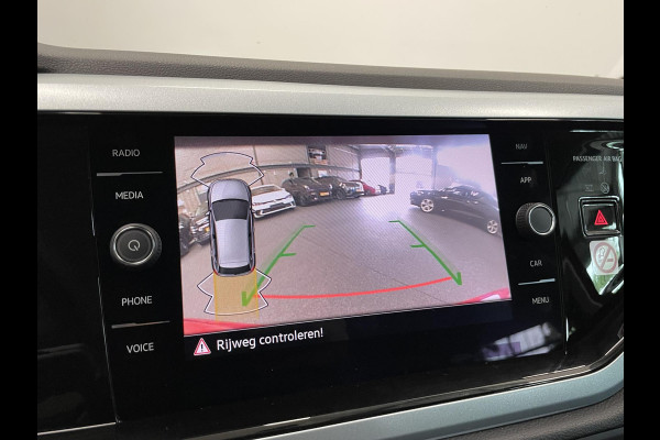 Volkswagen Polo 1.0 TSI 115pk Life Business DSG Aut. Adaptive Cruise Travel Assist/Lane Assist LED-koplampen PDC VA+Achteruitrijcamera Discover Media Navigatie Carplay Stoelverwarming Trekhaak