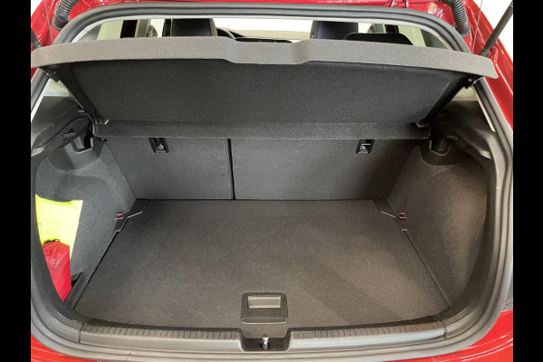 Volkswagen Polo 1.0 TSI 115pk Life Business DSG Aut. Adaptive Cruise Travel Assist/Lane Assist LED-koplampen PDC VA+Achteruitrijcamera Discover Media Navigatie Carplay Stoelverwarming Trekhaak