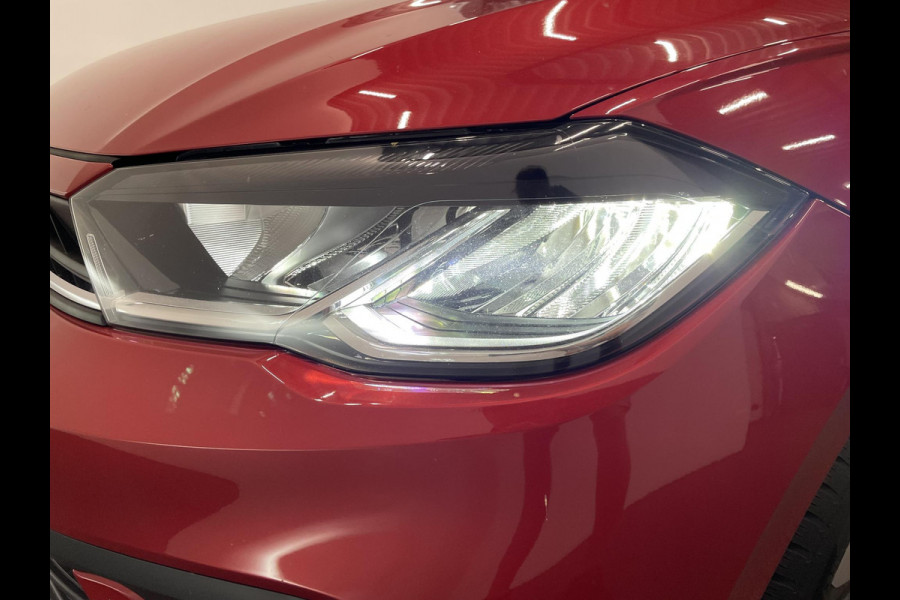Volkswagen Polo 1.0 TSI 115pk Life Business DSG Aut. Adaptive Cruise Travel Assist/Lane Assist LED-koplampen PDC VA+Achteruitrijcamera Discover Media Navigatie Carplay Stoelverwarming Trekhaak