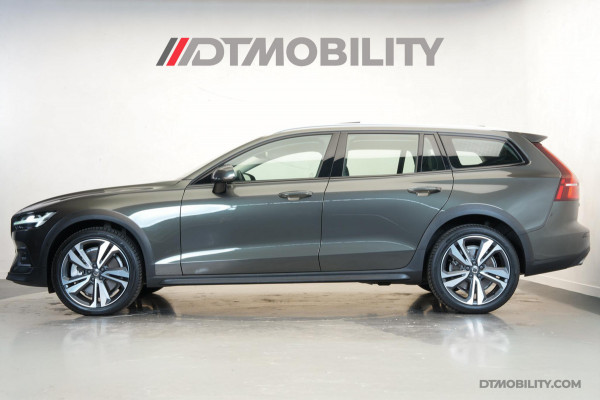 Volvo V60 Cross Country 2.0 B5 AWD Pro | Harman / Kardon | Panorama | Trekhaak