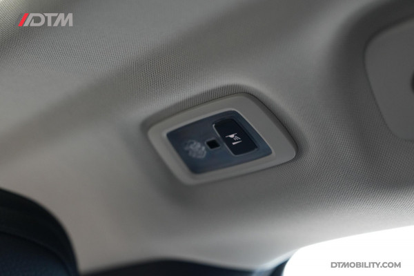 Volvo V60 Cross Country 2.0 B5 AWD Pro | Harman / Kardon | Panorama | Trekhaak