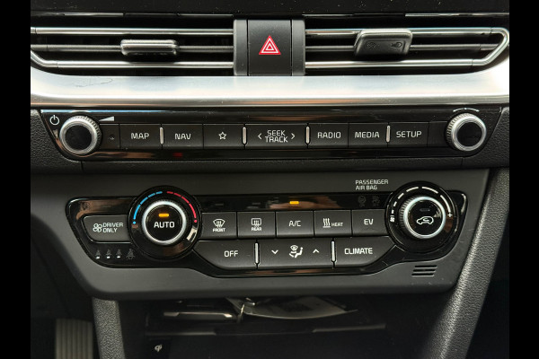 Kia e-Niro ExecutiveLine 64 kWh l Volleder l Xenon l Camera l Vol Opties l