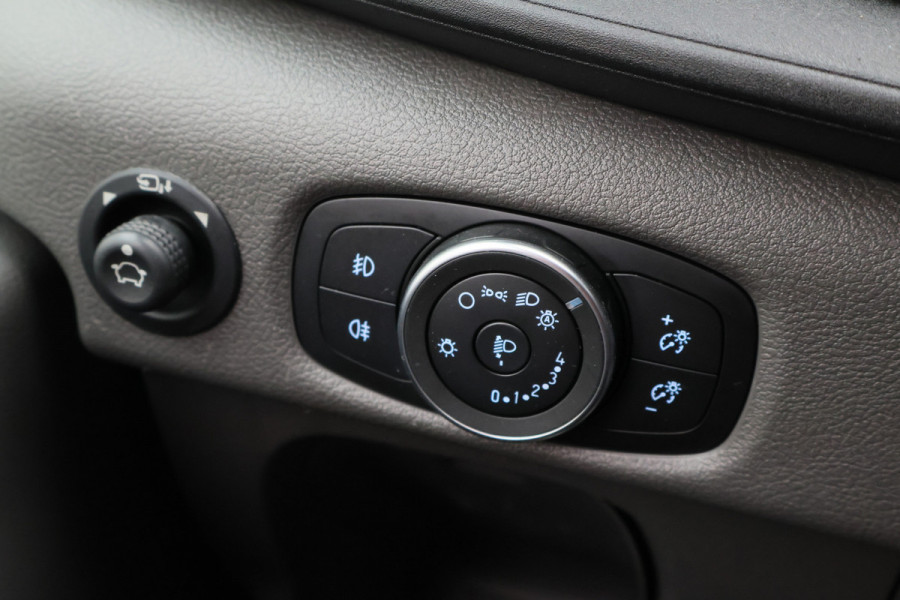 Ford Transit 350 2.0 TDCI L3H2 Trend Leer, 3-Zits, Camera, Cruise, Apple Carplay, Rijstrooksensor, PDC, DAB