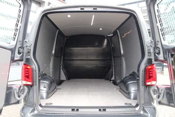 Volkswagen Transporter 2.0 TDI 150 | Aut. | 2x Schuifdeur | L2H1 | Standkachel | Airco..