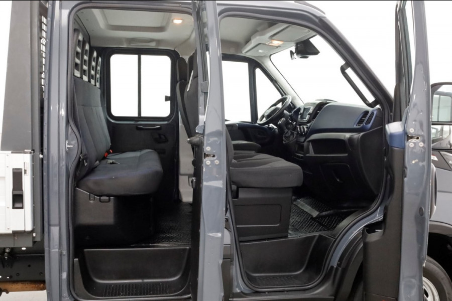 Iveco Daily 35C18 3.0 180pk HiMatic Automaat D.C. Open Laadbak L412cm Trekhaak 3500kg 09-2022