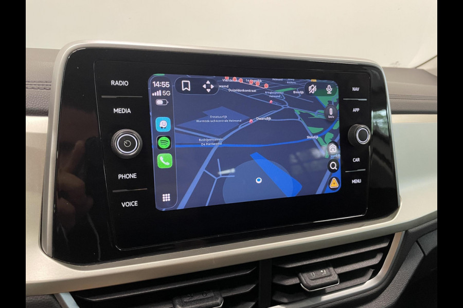 Volkswagen T-Roc 1.0 TSI 85 kW Move Discover Media Navi Digital Cockpit App-Connect DAB Climatronic Stoelverwarming Privacy Glass Park Assist Lane Assist Front Assist 17 inch LM Velgen Ascot Gray