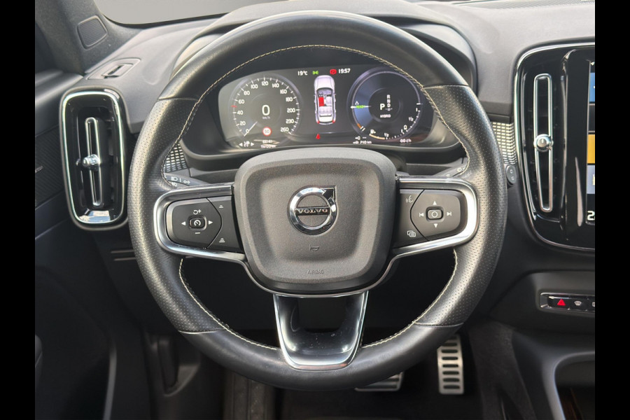 Volvo XC40 1.5 T4 Recharge R-Design H&K Camera ACC Blis