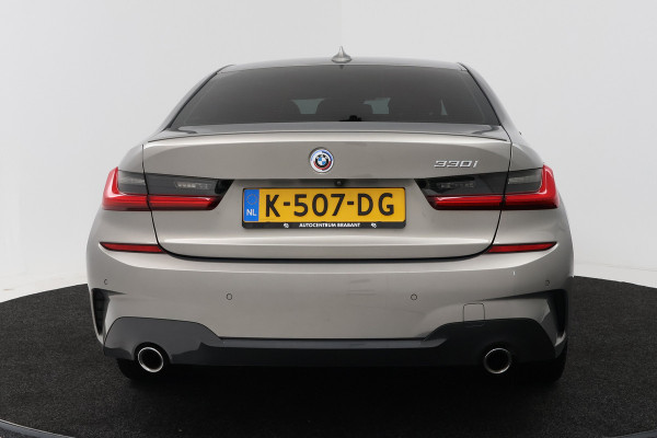 BMW 3-serie 330i High Executive Edition (PANORAMADAK, HEAD-UP, HARMAN/KARDON, 360 CAMERA, SFEERVERLICHTING, DEALER ONDERHOUDEN)