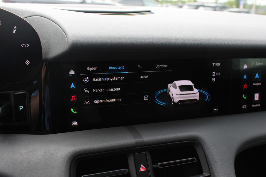 Porsche Taycan 4S Performance 84 kWh / SoH 91,9% / 38.845 km! /  Panoramadak / Camera / Passenger Display / Luchtvering / 21'' / Bose / Stoelverwarming / DAB / Cruise Control