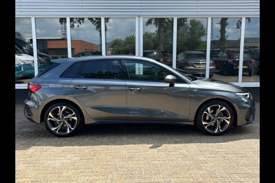 Audi A3 Sportback 30 TFSI S-Line edition | Apple Carplay | Lane Assist | | LED | Navi | Cruise