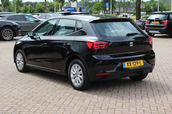 Seat Ibiza 1.0 TSI FR 116pk / CarPlay / Parkeerhulp achter / 17'' / Stoelverwarming / Cruise Control