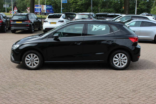 Seat Ibiza 1.0 TSI FR 116pk / CarPlay / Parkeerhulp achter / 17'' / Stoelverwarming / Cruise Control