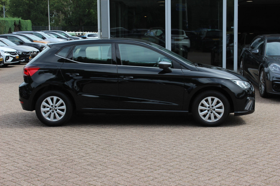 Seat Ibiza 1.0 TSI FR 116pk / CarPlay / Parkeerhulp achter / 17'' / Stoelverwarming / Cruise Control