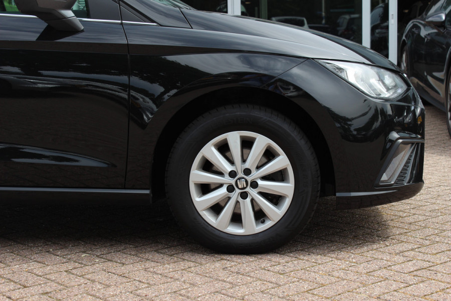 Seat Ibiza 1.0 TSI FR 116pk / CarPlay / Parkeerhulp achter / 17'' / Stoelverwarming / Cruise Control