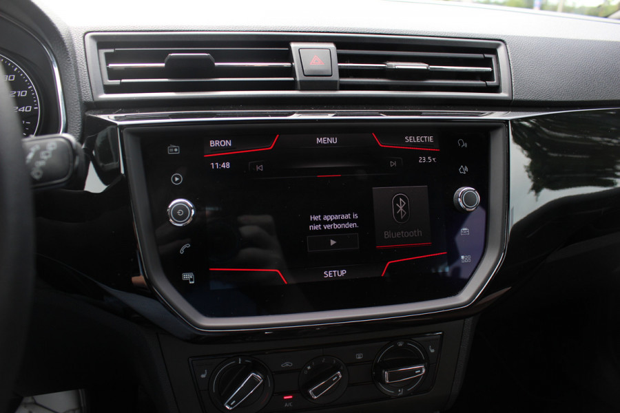 Seat Ibiza 1.0 TSI FR 116pk / CarPlay / Parkeerhulp achter / 17'' / Stoelverwarming / Cruise Control