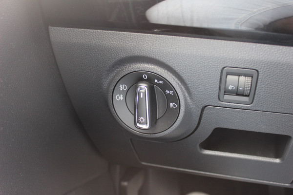 Seat Ibiza 1.0 TSI FR 116pk / CarPlay / Parkeerhulp achter / 17'' / Stoelverwarming / Cruise Control