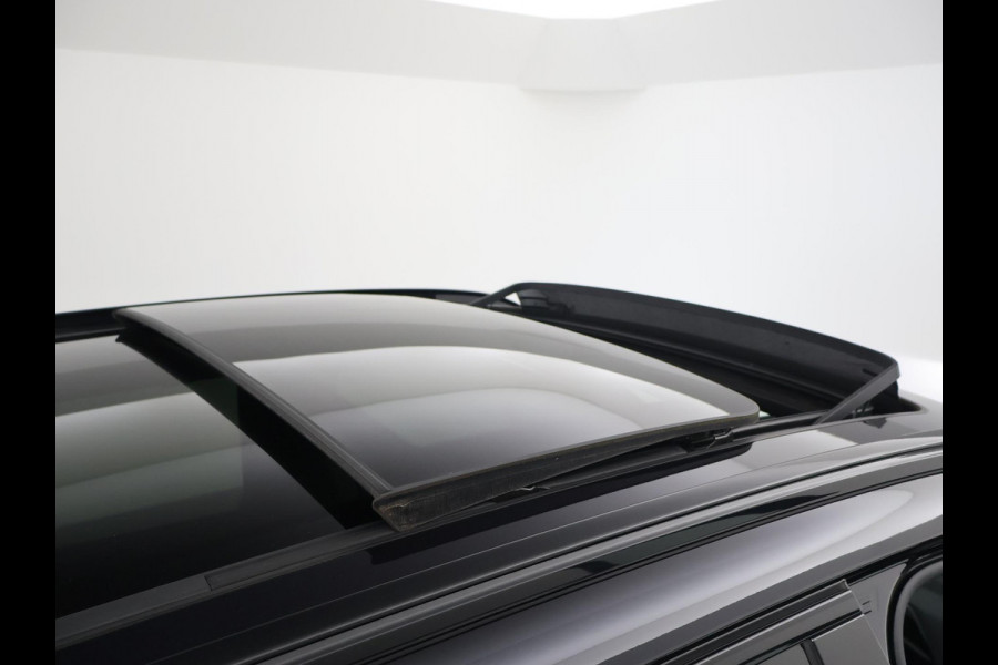 BMW iX3 HIGH EXECUTIVE 80 kWh + TREKHAAK | PANORAMA | 360 CAMERA | ADAPTIVE CRUISE | SFEERVERLICHTING