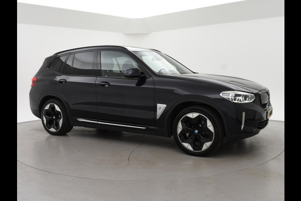 BMW iX3 HIGH EXECUTIVE 80 kWh + TREKHAAK | PANORAMA | 360 CAMERA | ADAPTIVE CRUISE | SFEERVERLICHTING