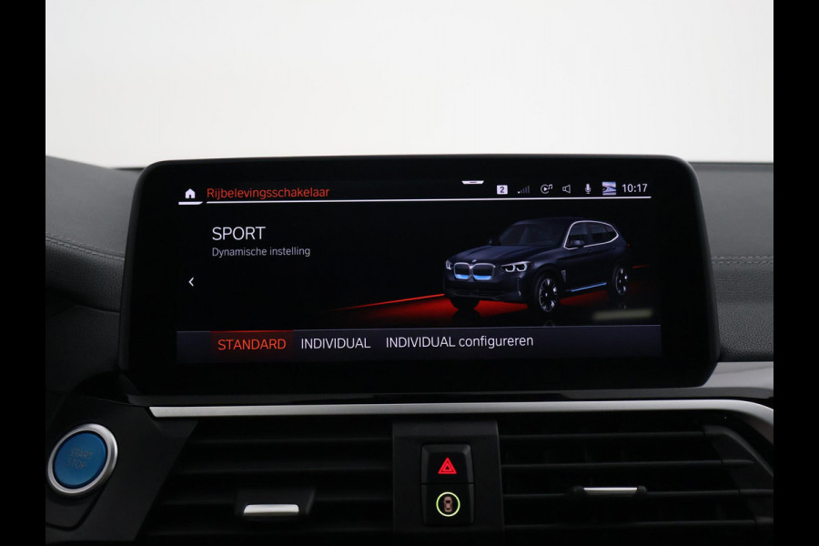 BMW iX3 HIGH EXECUTIVE 80 kWh + TREKHAAK | PANORAMA | 360 CAMERA | ADAPTIVE CRUISE | SFEERVERLICHTING
