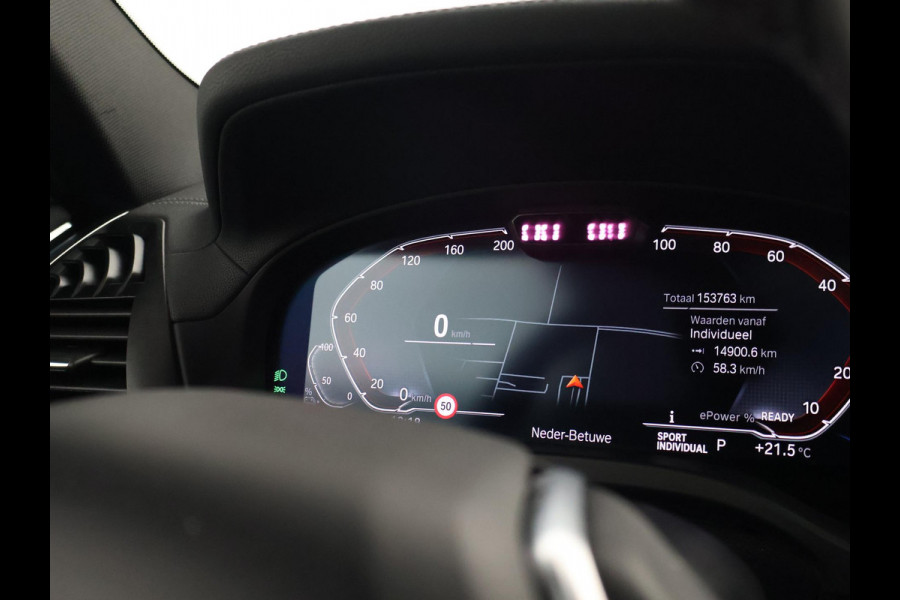 BMW iX3 HIGH EXECUTIVE 80 kWh + TREKHAAK | PANORAMA | 360 CAMERA | ADAPTIVE CRUISE | SFEERVERLICHTING