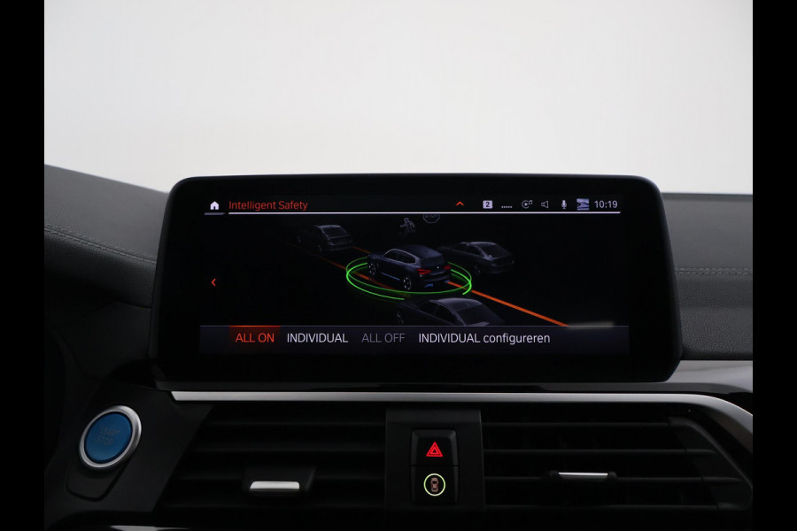 BMW iX3 HIGH EXECUTIVE 80 kWh + TREKHAAK | PANORAMA | 360 CAMERA | ADAPTIVE CRUISE | SFEERVERLICHTING