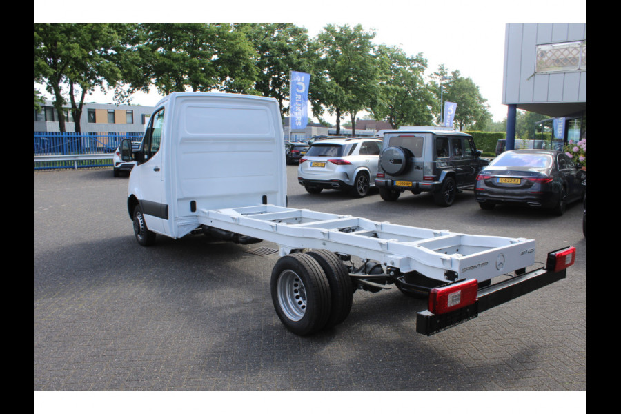 Mercedes-Benz Sprinter 517 CDI Pro L3 Chassis 3500 kg Trekgewicht, LED, Smartphone integratie, Etc.