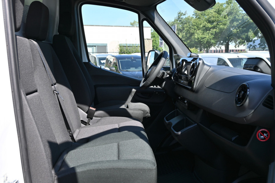 Mercedes-Benz Sprinter 517 CDI Pro L3 Chassis 3500 kg Trekgewicht, LED, Smartphone integratie, Etc.