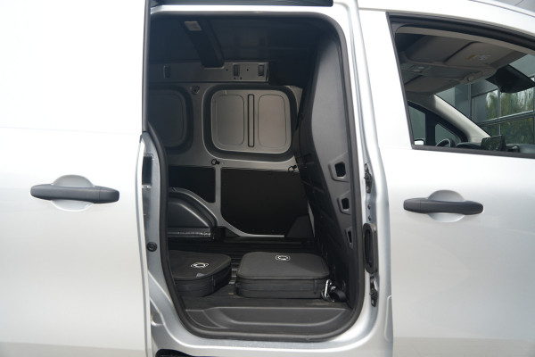 Mercedes-Benz eCitan 112 Base L1 45 kWh 122pk - Cruise - Stoelverwarming - Camera - PDC - Auto Clima - Rijklaar
