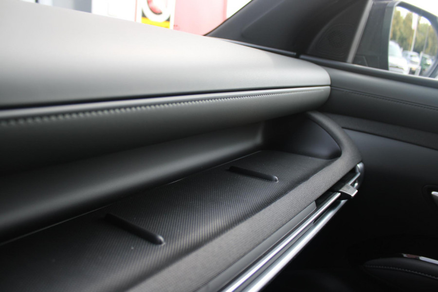 Hyundai Tucson 1.6 T-GDI PHEV 252PK 20TH ANNIVERSARY+SKY *NIEUW* | PANORAMISCH SCHUIF/KANTELDAK | STUUR / STOELVERWARMING | FULL LED KOPLAMPEN | HALF ALCANTARA / LEDER 20TH ANNIVERSARY DESIGN MET GROENE STIKSELS | NAVIGATIE | ADAPTIVE CRUISE CONTROL | DRAADLOOS APPLE CARPLAY / ANDROID AUTO | DRAADLOOS TELEFOONLADER | ELEKTRISCH BEDIENBARE ACHTERKLEP | DODEHOEK DETECTIE | 3 FASE CLIMATE CONTROL | KRELL PREMIUM AUDIO | 19"INCH 20TH ANNIVERSARY VELGEN | ZONWERING IN ACHTER PORTIEREN | PINE GREEN MATTE METALLIC LAK | DEURLIJSTEN MET LUXE AFWERKING | DAKRAILS ZWART |