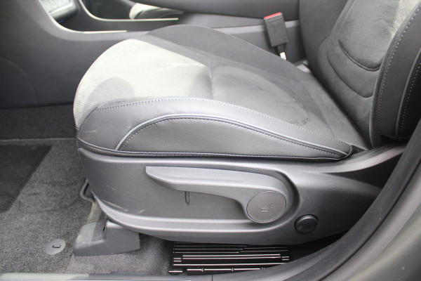 Hyundai Tucson 1.6 T-GDI PHEV 252PK 20TH ANNIVERSARY+SKY *NIEUW* | PANORAMISCH SCHUIF/KANTELDAK | STUUR / STOELVERWARMING | FULL LED KOPLAMPEN | HALF ALCANTARA / LEDER 20TH ANNIVERSARY DESIGN MET GROENE STIKSELS | NAVIGATIE | ADAPTIVE CRUISE CONTROL | DRAADLOOS APPLE CARPLAY / ANDROID AUTO | DRAADLOOS TELEFOONLADER | ELEKTRISCH BEDIENBARE ACHTERKLEP | DODEHOEK DETECTIE | 3 FASE CLIMATE CONTROL | KRELL PREMIUM AUDIO | 19"INCH 20TH ANNIVERSARY VELGEN | ZONWERING IN ACHTER PORTIEREN | PINE GREEN MATTE METALLIC LAK | DEURLIJSTEN MET LUXE AFWERKING | DAKRAILS ZWART |