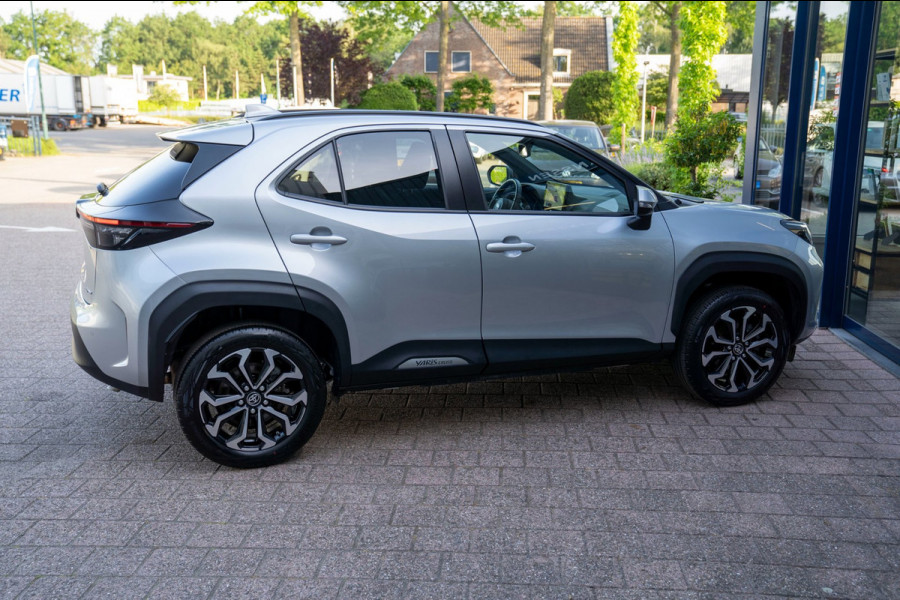 Toyota Yaris Cross 1.5 Hybrid 115 Active|Prijs rijklaar incl. 12 mnd garantie|Stoelverw Carplay Clima Camera LED